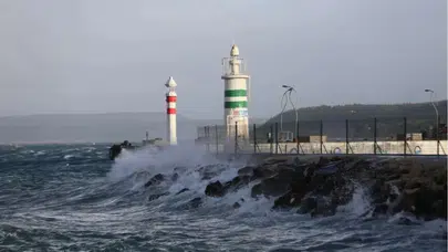 Meteoroloji'den kritik uyarı : Marmara ve Ege'de fırtına bekleniyor