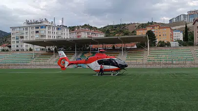 Parmağı kapıya sıkışan çocuk Ankara'ya sevk edildi