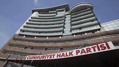 CHP'de 12 ile yeni il başkanı atandı : Hangi isimler görevlendirildi?