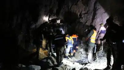 Eskişehir'de define arayan bir kişi göçük altında kalarak öldü