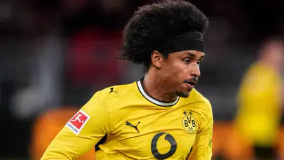 Karim Adeyemi ve Barcelona anlaştı : Dortmund ile görüşmeler devam ediyor