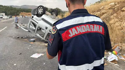 Adıyaman Gölbaşı'nda otomobil ile hafif ticari araç çarpıştı : 5 yaralı
