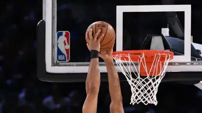 NBA Yaz Ligi'nde tek serbest atış kuralı uygulanacak