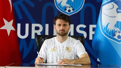 Erzurumspor FK, Murat Cem Akpınar ile yola devam etme kararı aldı