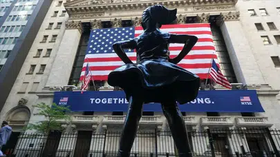 New York borsası haftanın son gününe karışık başladı