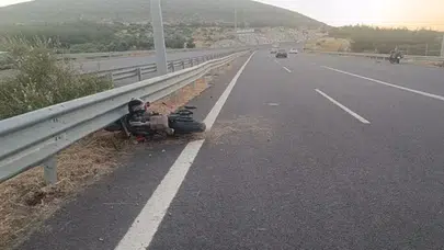 İzmir'de bariyerlere çarpan motosiklet eğitmeni hayatını kaybetti
