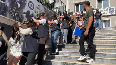 İstanbul'da eğlence mekanı operasyonu : 12 yabancı uyruklu kadın yakalandı
