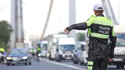 Menemen'de 'dur' ihtarına uymayan motosiklet sürücüsüne rekor ceza