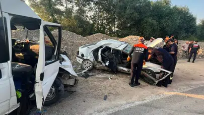 Amasya'da otomobil ile minibüs çarpıştı : Ölü ve yaralılar var