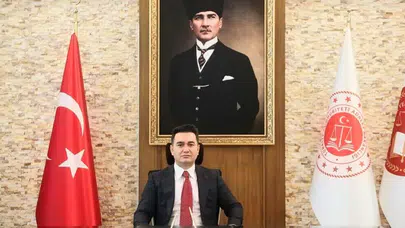 Cumhuriyet Başsavcısı Yasin Emre Mersin'de görevine başladı