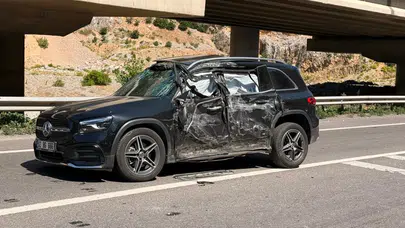 Adana'da cip ile tanker çarpıştı : Yaşlı çift ağır yaralandı