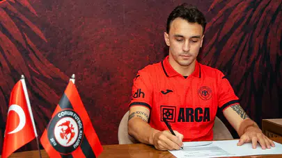 Çorum FK, Gökhan Sazdağı ile sözleşme imzaladı