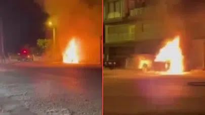 Muğla Dalaman'da park halindeki araç alev topuna döndü