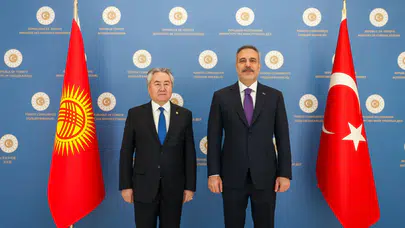 Bakan Fidan, Kırgız Mevkidaşı Kulubayev ile bir arada