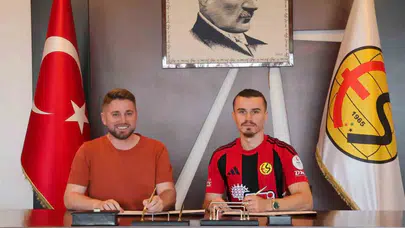Eskişehirspor, sol bek oyuncusu Sarper Çağlar'ı transfer etti
