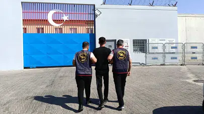 Gaziantep'te 10'ar yıl hapis cezasıyla aranan 2 şahıs yakalanarak tutuklandı