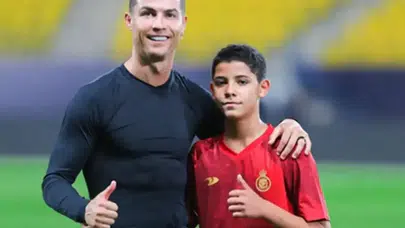 Cristiano Ronaldo sosyal medyayı salladı! Mutlu aile tablosunu paylaştı