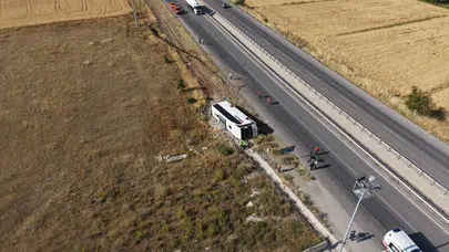 Eskişehir'de yolcu otobüsü devrildi : Çok sayıda yaralı