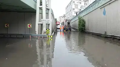 Güngören'de alt geçidi su bastı