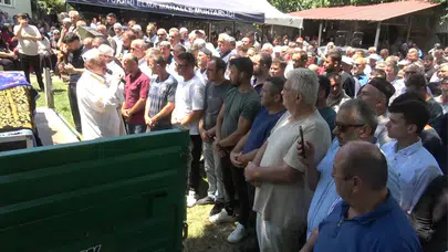 Samsun'daki kazada ölen karı koca toprağa verildi : Cezaevindeki oğulları izinle katıldı