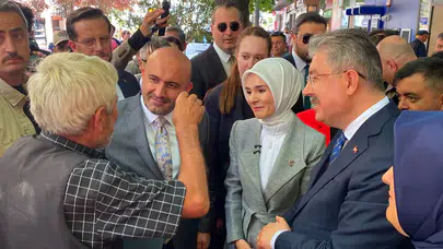 Bakan Göktaş Eskişehir esnafıyla bir araya geldi