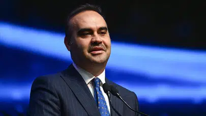 "Türkiye Ay'a ulaşmaya hazırlanıyor"
