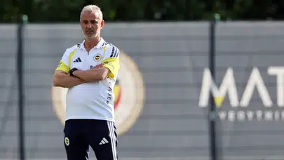 Fenerbahçe'de ayrılık rüzgarı