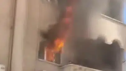 Elazığ'da 4 katlı binada çıkan yangın itfaiye ekiplerince söndürüldü