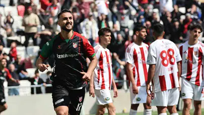 Karşıyaka, Ömer Faruk Sezgin'in sözleşmesini uzatmak istiyor