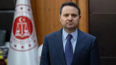 Bakan Gürlek'ten NATO Zirvesi'ne ilişkin paylaşım