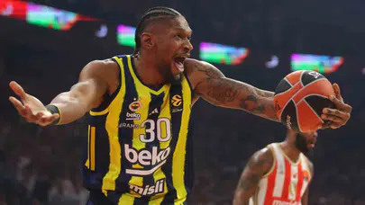 Fenerbahçe Beko'dan iki imza