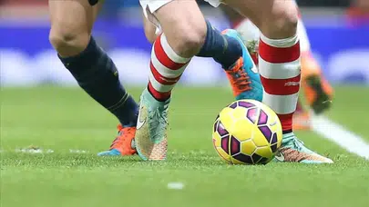 Chelsea'ye ağır yaptırım : İki dönem transfer yasağı ve 10 milyon Sterlin para cezası