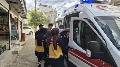 Adıyaman'da otomobille motosiklet çarpıştı : Otomobil sürücüsü olay yerinden kaçtı