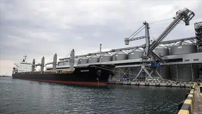 Rusya, Yujnıy Limanı'nı yeniden hedef aldı