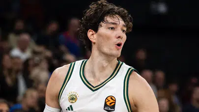 Cedi Osman, PAOK ile 3 yıllık sözleşme imzaladı