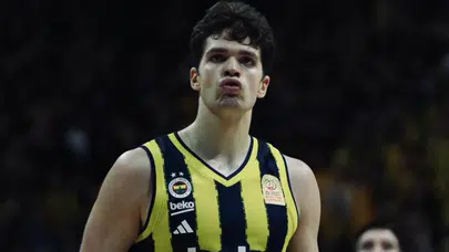Fenerbahçe Basketbol Takımı, Tarık Biberovic'e veda etti