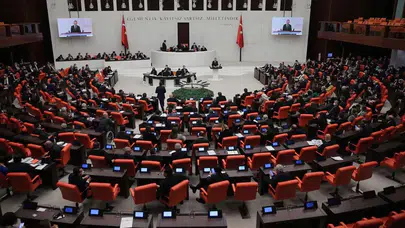 TBMM'de Kıbrıs Barış Harekatı mesajları : MHP ve AK Parti'den AP kararına sert tepki