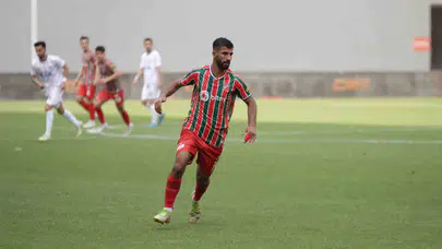 Karşıyaka'ya Yılmaz Ceylan müjdesi : Gelen teklifleri reddetti