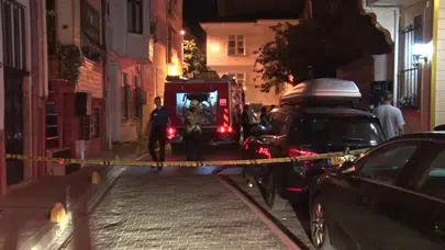 İstanbul Fatih'te 4 katlı binada yangın