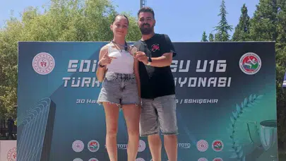 Alya Gül Keskin, U16 Türkiye Şampiyonu oldu