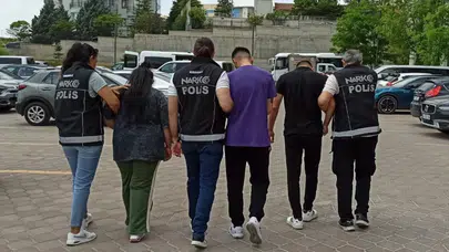 Kırıkkale'de uyuşturucu tacirlerine operasyon : 3 şüpheli tutuklandı