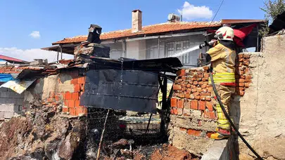 Manisa Kula'da korkutan yangın : Bahçedeki fırın küle döndü