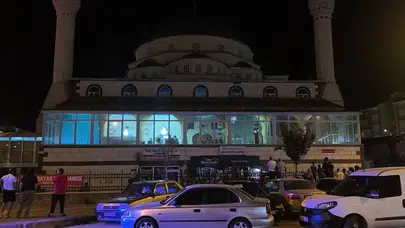 Erzurum Palandöken'de bir şahıs camide asılı halde bulundu