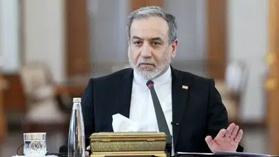 İran : Fransa uluslararası hukuk hakkında vaaz vermeyi bırakmalı
