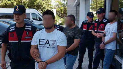 Samsun'da uyuşturucu operasyonu : 16 bin 865 adet sentetik ecza ele geçirildi