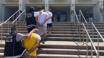 Muğla'da uyuşturucu ticareti yaparken suçüstü yakalanan 2 şüpheli tutuklandı