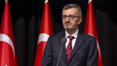 'Türkiye geleceğe daha güçlü yürüyecek'