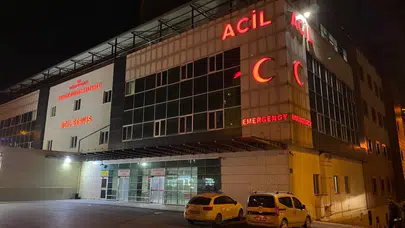 Esenyurt'ta miras kavgası kanlı bitti : Kuzenini çenesinden vurup kaçtı !