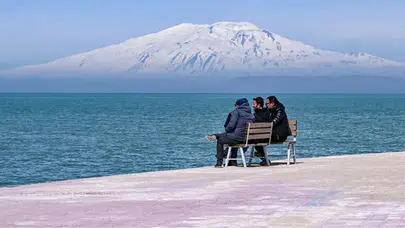 Van Gölü Deveboynu Yarımadası Milli Parkı ilan edildi