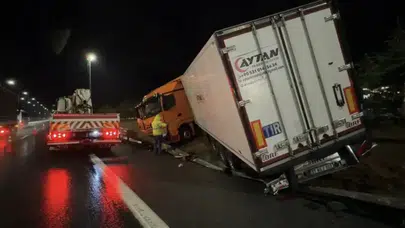 Çekmeköy'de kontrolden çıkan tır bariyerlere çarptı